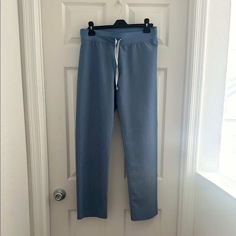 Figs Livingston scrub pants